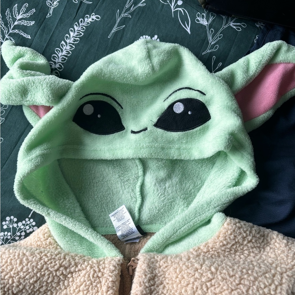 Yoda onesie